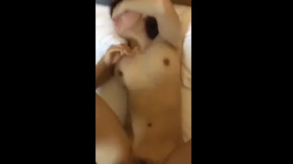 แฟนสาวนมใหญ่หุ่นอวบโดนควบเย็ดร้องเสียว